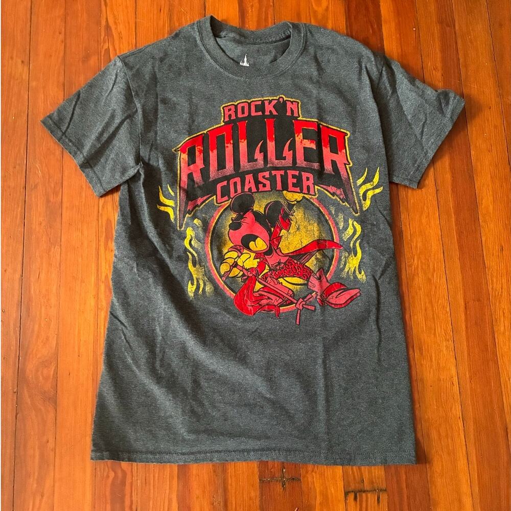Disney Rock & Roller Coaster T-Shirt 2018 Size S